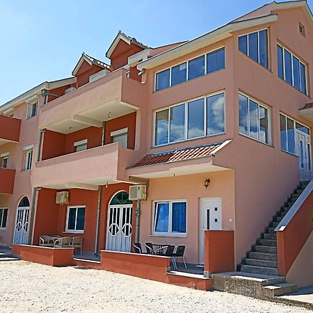 Apartmani Slado Trebinje Zewnętrze zdjęcie