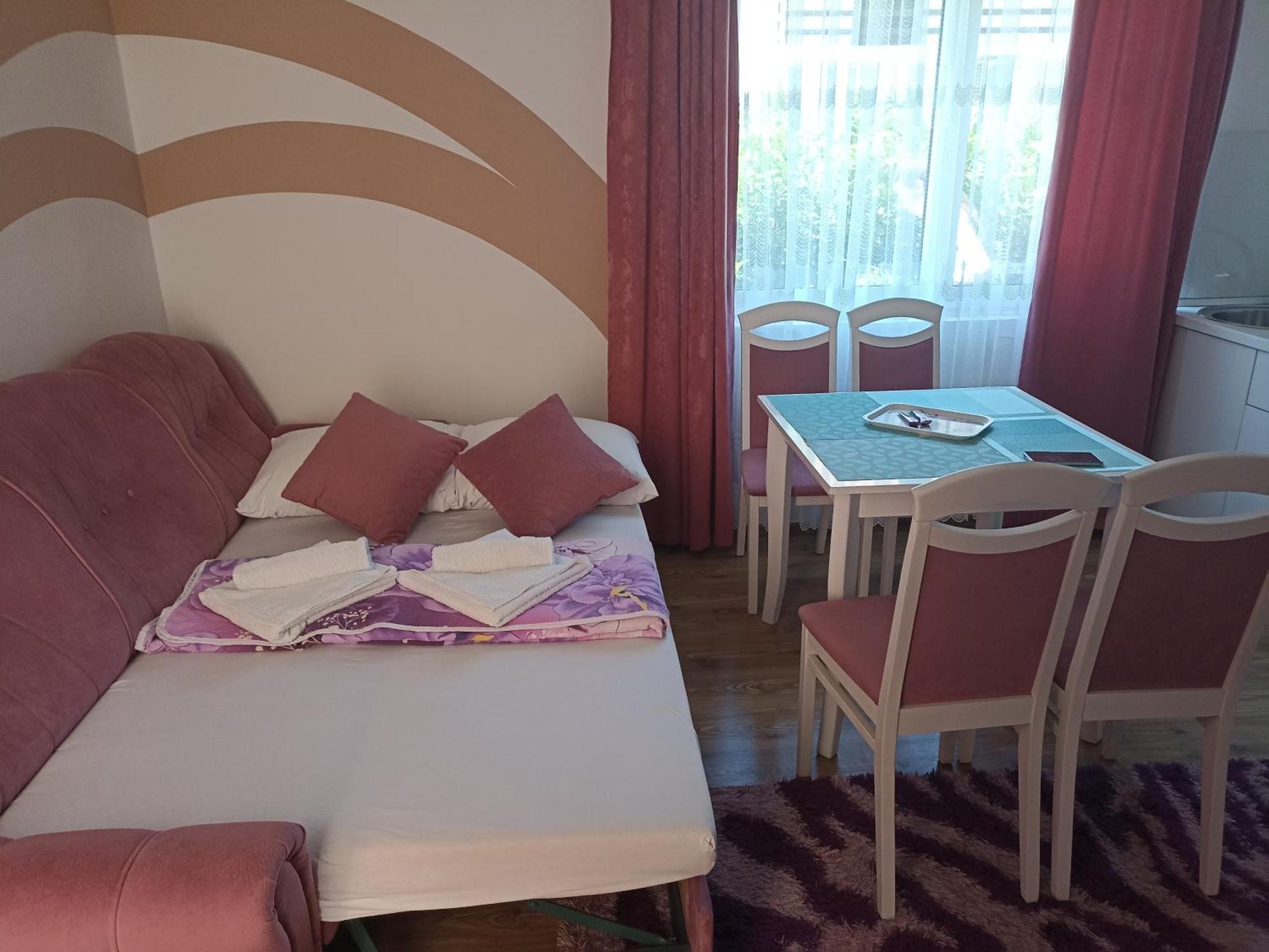 Apartmani Slado Trebinje Zewnętrze zdjęcie